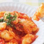 【キメツケ】お麩ニョッキのトマトソース添えの作り方を紹介!竹内啓二さんのレシピ