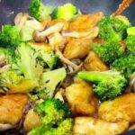 【3分クッキング】ブロッコリーと鶏胸肉のピリ辛マヨ炒めの作り方を紹介!今井亮さんのレシピ